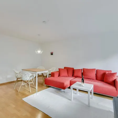 Gartenwohnung *